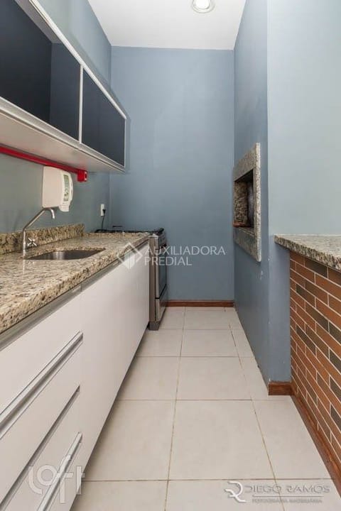 Image 24 - 236055